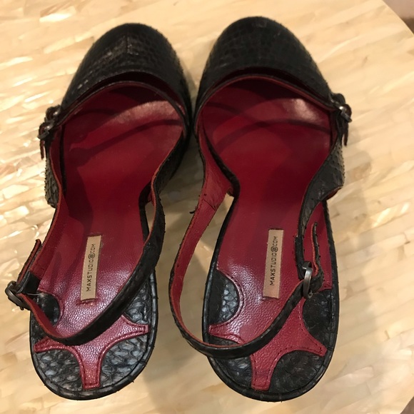 Max Studio Black Alligator Slingback Heels - Picture 5 of 8